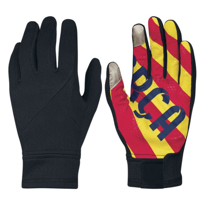 soccer gloves, goalkeeper gloves