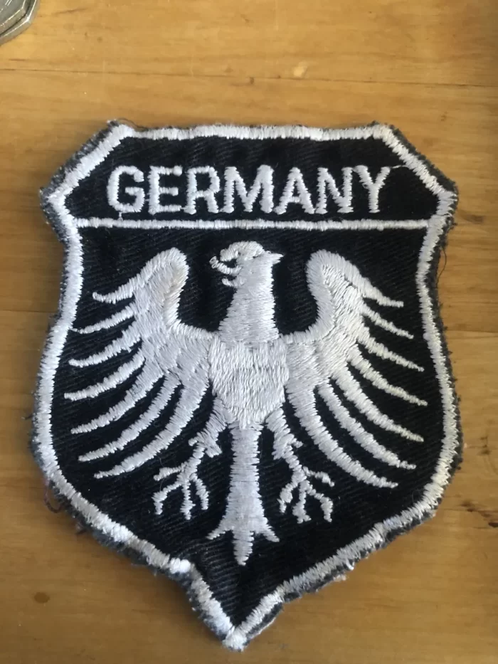 GERMANY GERMAN CITY BADGE IRON SEW ON PATCH CREST 80s